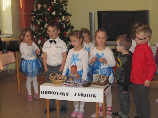 Vianočný program deti z MŠ Hriňová