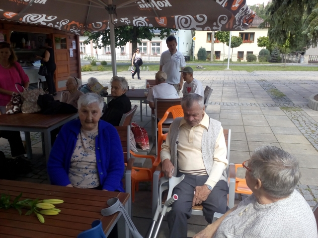 Hriňová - Kostol a zmrzlina