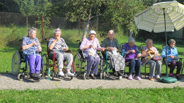 Opekanie špekačiek